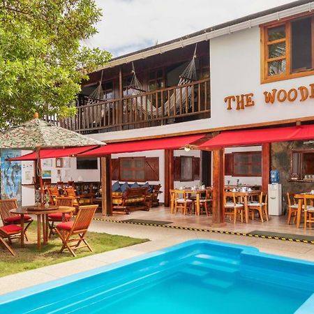 The Wooden House Hotel Пуерто Виламил Екстериор снимка